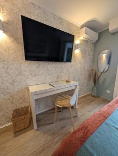 Luxury studio next to beaches and old town Antibes - Antibes - 3