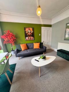 Best Offer Spacious and Chic 2 Bed Apartment - Plymouth - 5