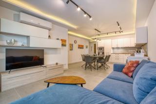 Modern 2-Bedroom Apartment Near the Sea - St Paul's Bay - 8