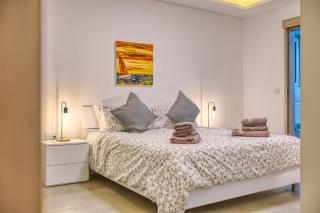 Modern 2-Bedroom Apartment Near the Sea - 7