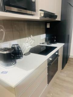 The Henlee Apartment Sandton, Walk to Sandton City - Johannesburg - 3