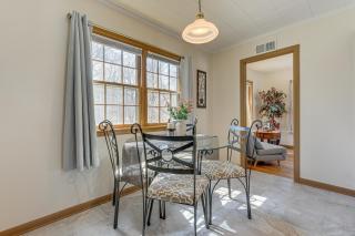 Walk to Iowa State University Pet-Friendly Apt! - Ames - 8