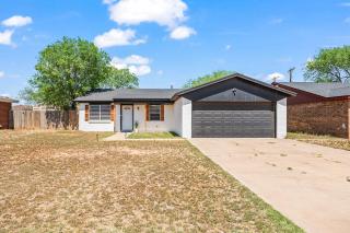 Cozy 4BD - Fire Pit & BBQ - 10 Min from Downtown - Lubbock - 9