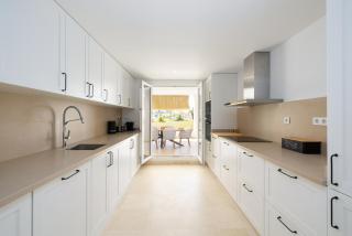 Luxury Apt Private Patio Aloha Marbella by AORA STAY - 5