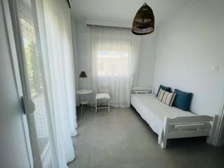 Golden Beach Seafront Apartment - Nea Moudania - 8
