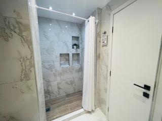 Golden Beach Seafront Apartment - Nea Moudania - 4