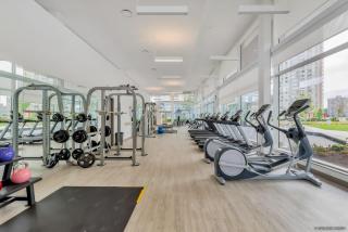 Modern 1 bedroom condo with free parking - Burnaby - 7