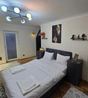 Historic Baku Home with Panoramic Sea View in Old Town - Bakoe - 2