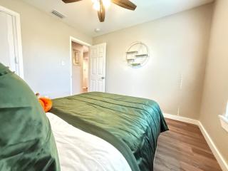 Happy House 2x1 Home, TV, Wifi, Entertainment near FAMU & FSU - Tallahassee - 8