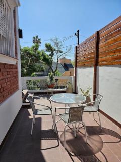 Amplio y luminoso departamento céntrico - 3