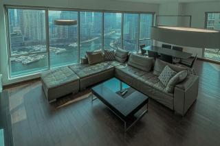 Stunning 2 Bedroom Marina Canal View Apartment - 0