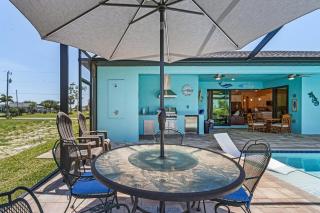 Frankenbreeze Retreat - Cape Coral - 9