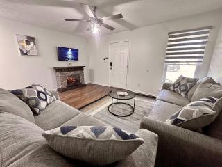 Cozy New Modern On I-95 - Savannah - 8