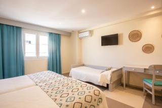 Hotel Playa Sol - 1
