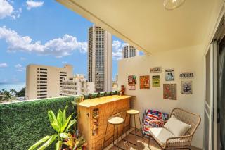 Surf & Sip Ocean View Tiki Style - 5