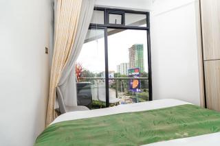 Cozy 1BR Condo Kilimani Nairobi with city views - 5