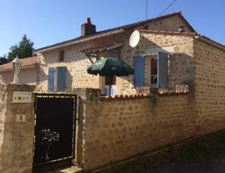 Maison accueillante avec piscine à Chalandray - Chalandray - 5