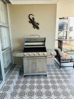 Seaviews Queen - Westbrook - 1
