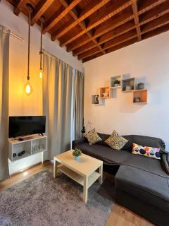 Larios Deluxe Studio - Málaga - 2