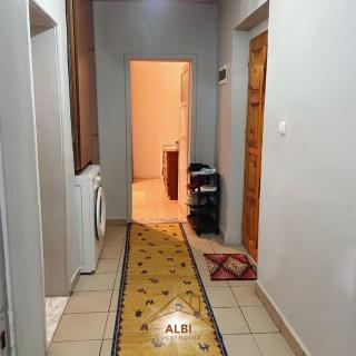 Albi Guesthouse - Korçë - 3
