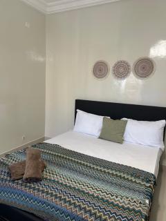 Chambre olive & Wifi - Dakar - 7