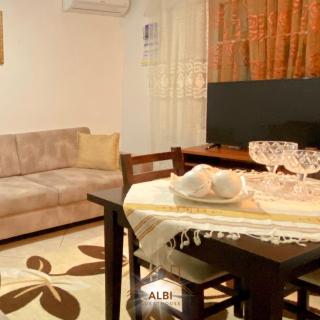 Albi Guesthouse - Korçë - 1