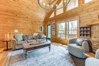 4 Mi to Dtwn Gatlinburg Hot Tub Haven in Smokies! - Gatlinburg - 8