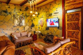 Thitu Log House - 7