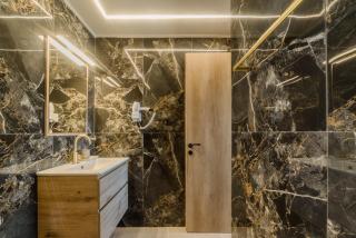LIOSTASI luxury suites - 2