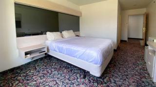Motel 6 McAlester OK - South - McAlester - 1
