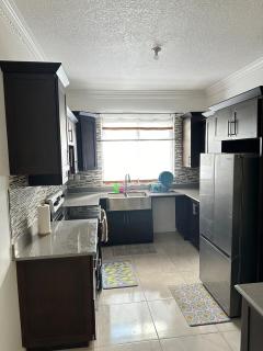 Relaxing and spacious - Kingston - 5