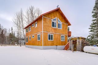5 Mi to Kasilof River Forest-View Retreat with Deck - 9