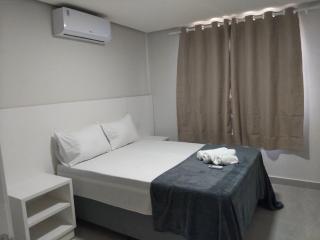 Apartamentos com Piscina a 700m da Praia de Taperapuan NVM - Porto Seguro - 4