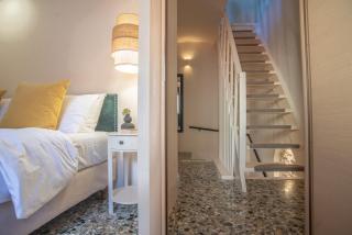 Central old Town house with jacuzzi and yard,4ppl - 4