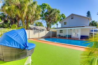Saltwater Pool and Putting Green Bradenton Oasis - Bradenton - 0