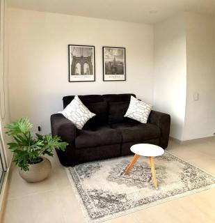 Elegante y comfortable Apartasuite! - Floridablanca - 5