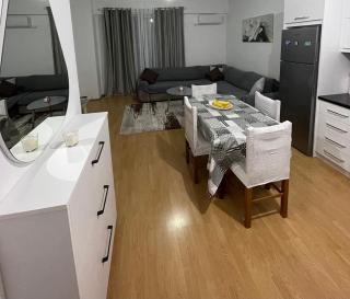 Basha Apartament - Sarandë - 1
