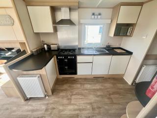 Reevas Retreat at Littlesea Holiday Park, Weymouth - Wyke Regis - 8