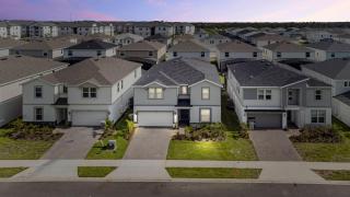 Brand NEW 10Bdrms7Bath Luxury - Orlando - 9