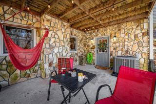 Little Mountain Hide Away - Ellijay - 1