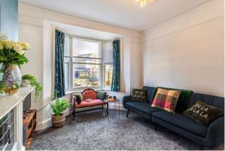 HG1- 4 bed house - 7