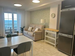 Maravilloso apartamento en primera linea de playa con vistas al mar en Caleta de Vélez 2 C - Caleta De Velez - 5