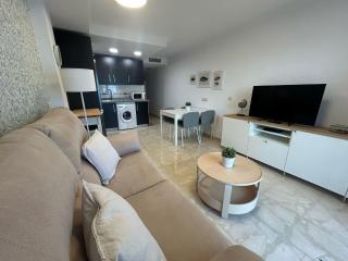 Maravilloso apartamento en primera linea de playa con vistas al mar en Caleta de Vélez 2 D - Caleta de Vélez - 8