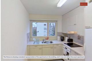Practical 2-Bed Apartment Near Seebach - Zurich - 8