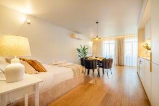 Spacious loft w. balcony in the heart of the city - Porto - 8
