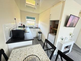 East Coast Chalets 62 Dog friendly, FREE Swimming pool passes - Scratby - 8