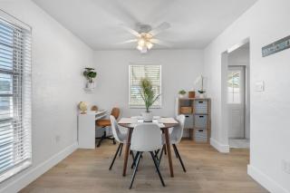 Nestled in North Port - 9