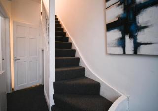 The Byron - 4Bed House Sleeps 7 - Free Parking - Bristol - 2