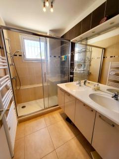 Superbe Appartement T3 vue mer en centre ville à 5 minutes à pied de la place - Cavalaire-sur-Mer - 7