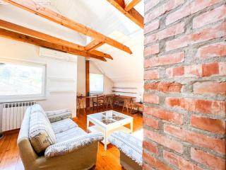 Wood & Light Loft Sarajevo - Sarajevo - 1